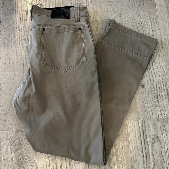 Wrangler ATG Pants Mens 36x34 Brown Cargo AllTerrain Gear Outdoor Hiking Stretch - Picture 1 of 11